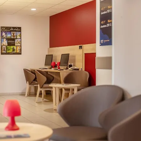 מלון Ace Rouen Parc Des Expositions 3*