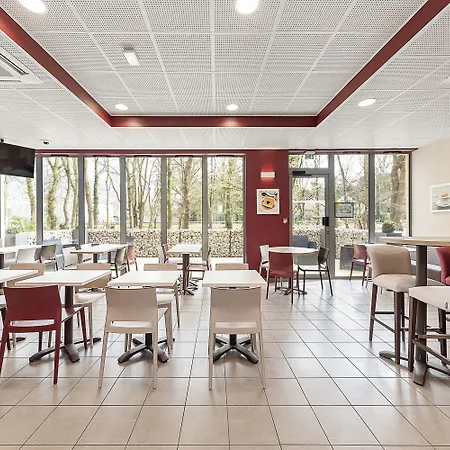 Hotel Ace Rouen Parc Des Expositions 3*